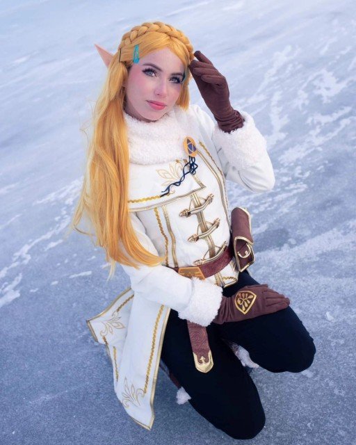 Happy Zelda Day! 🥳🎉...#Zelda #zeldacosplay #loz #tloz #legendofzelda #thelegendofzelda #nintendo...
